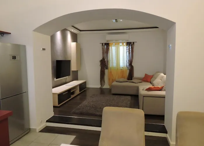 Breza Σίμπενικ