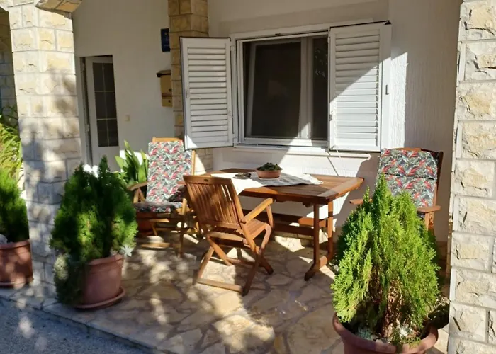 Breza Σίμπενικ